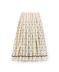 Clover embroidery quatre tuck skirt