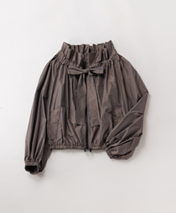 Light high-count taffeta puffy blouson